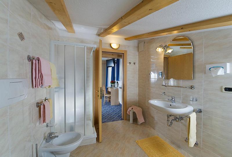 Albergo Fiordaliso كنازاي الغرفة الصورة