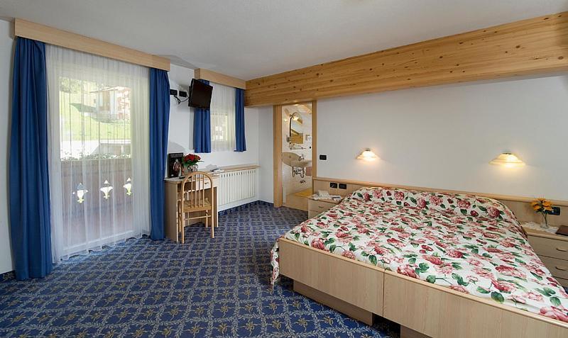 Albergo Fiordaliso كنازاي الغرفة الصورة