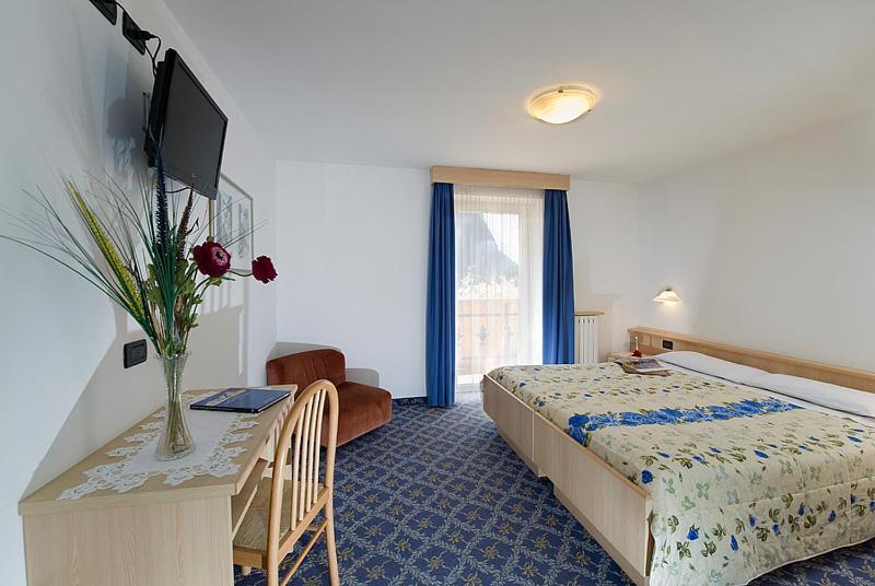 Albergo Fiordaliso كنازاي الغرفة الصورة